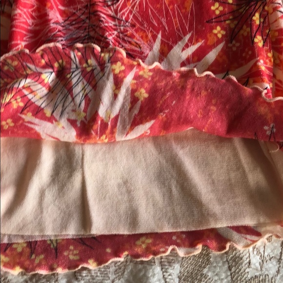 Tropical Print Top - Picture 5 of 5